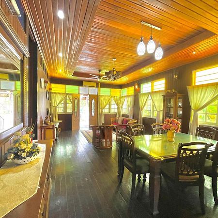 Tamteh Homestay Ayer Hitam Bagian luar foto